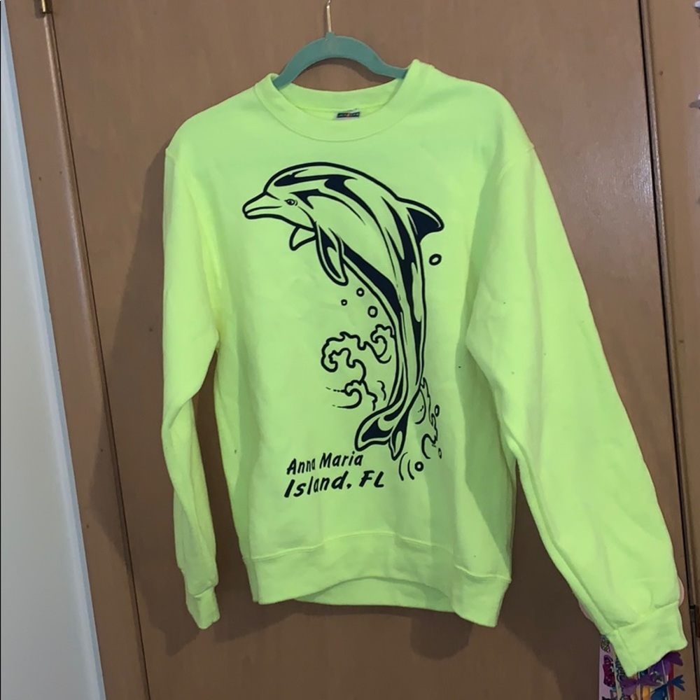 sweatshirt
